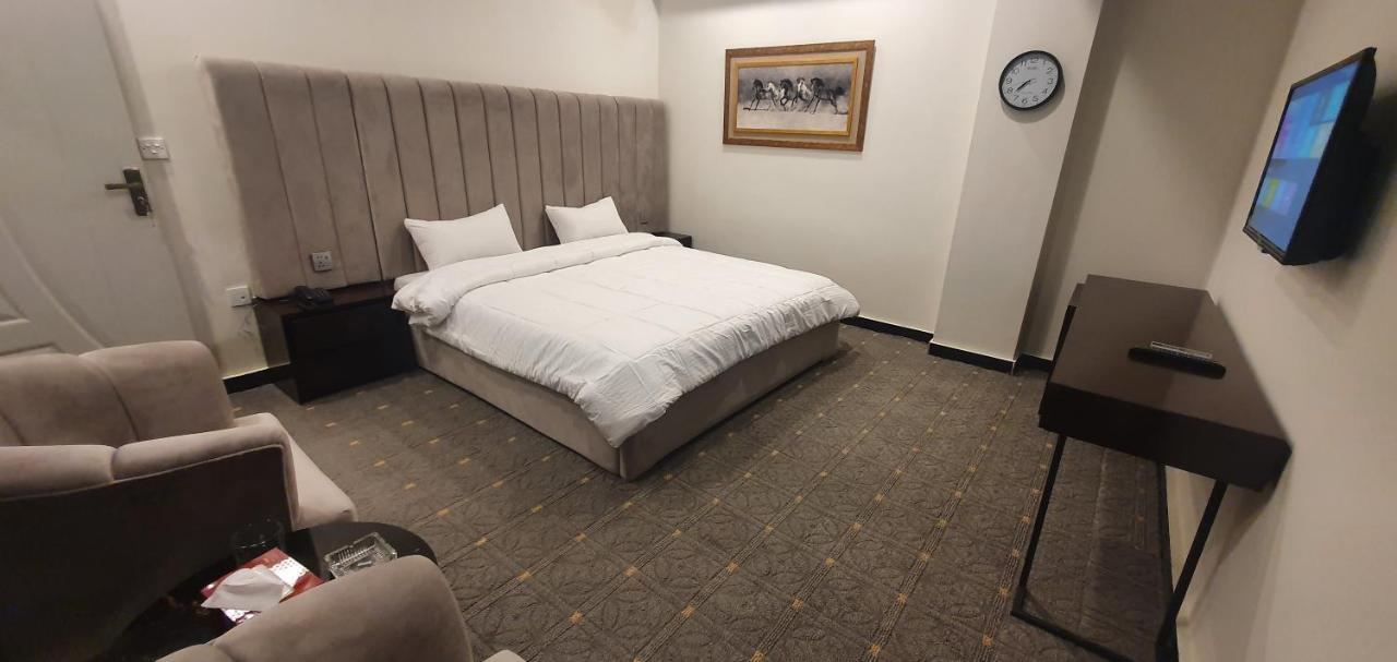 Mudan Hotel And Suite 이슬라마바드 외부 사진