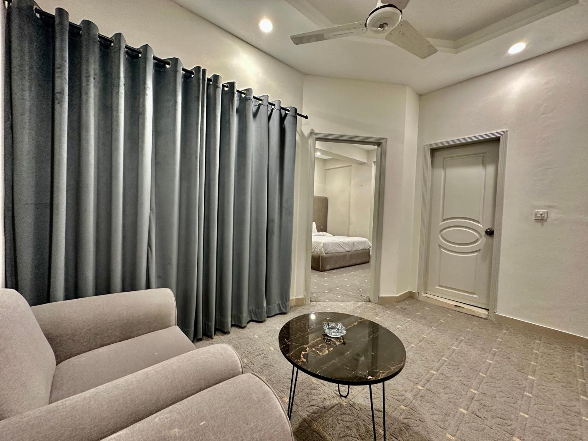 Mudan Hotel And Suite 이슬라마바드 객실 사진